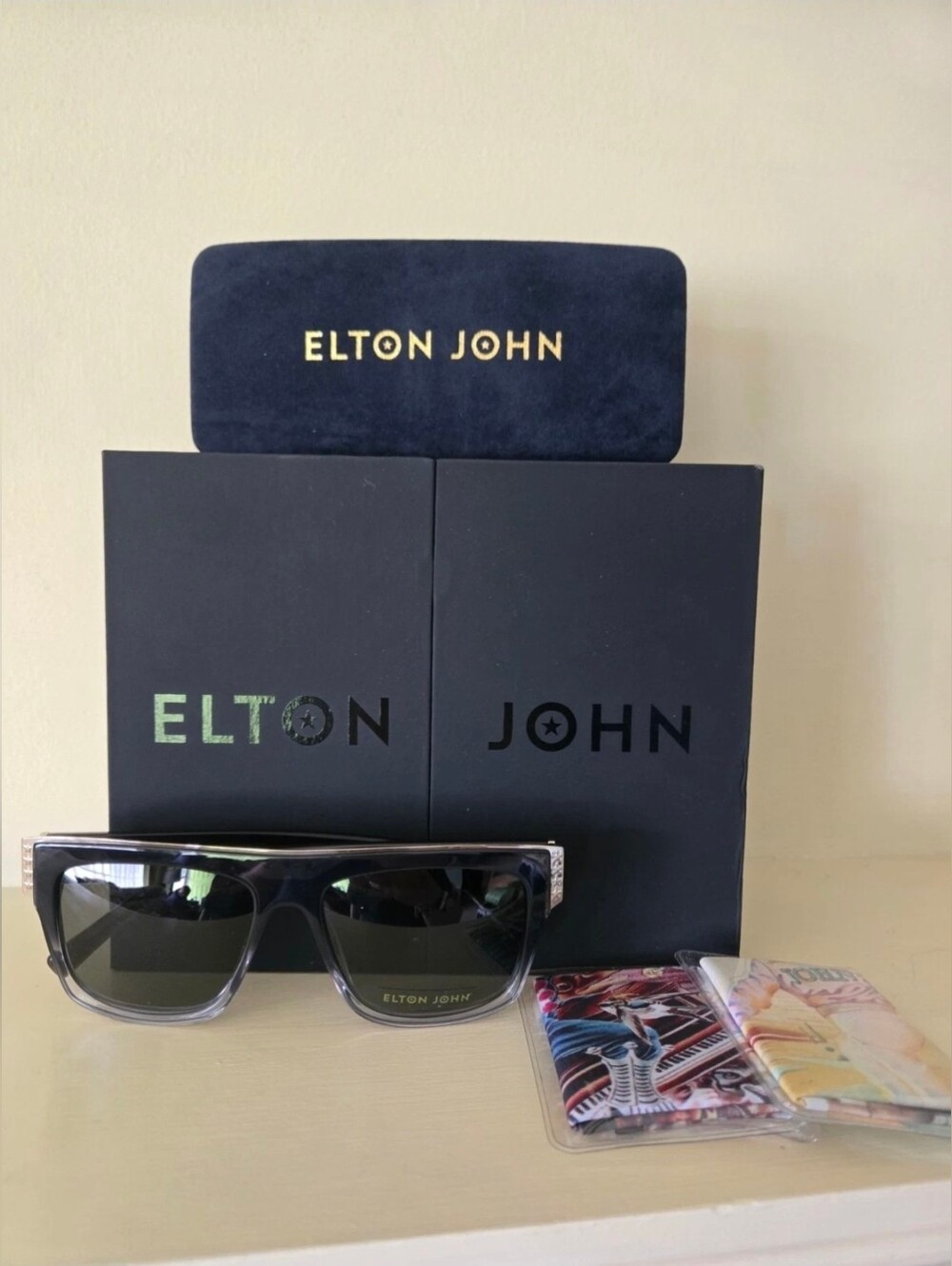 NEW Elton John Paparazzi2 Sunglass Black/Polarized Gray Lens 57/17/150 COA